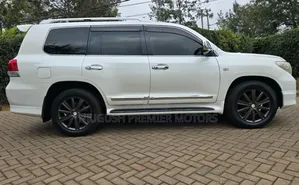 Toyota Land Cruiser 2008 White