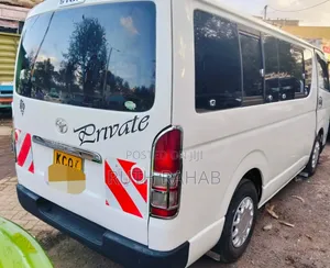 Toyota HiAce 2012 White