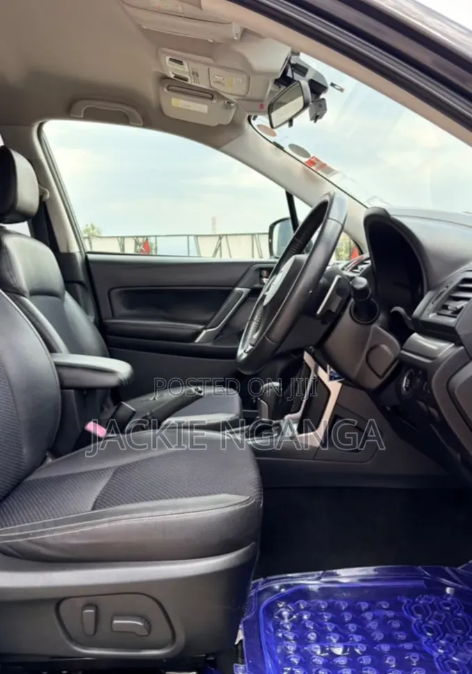 Subaru Forester 2012 Blue