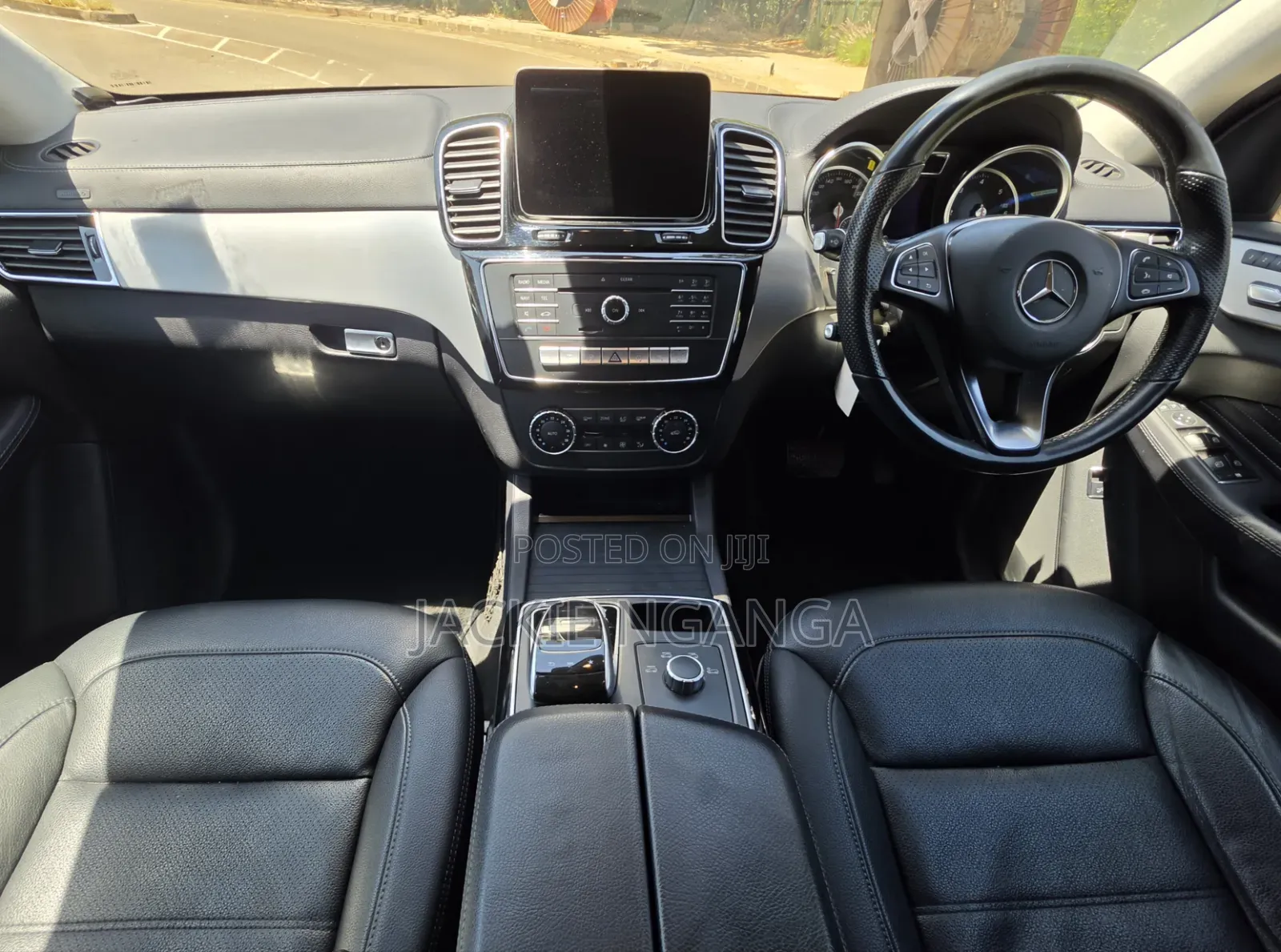 Mercedes-Benz GLE-Class 2019 Silver