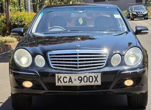 Mercedes-Benz E280 2007 Blue