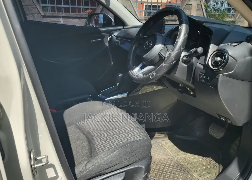 Mazda Demio 2019 White