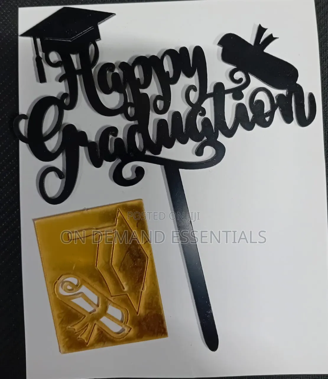 Happy Graduation Topper