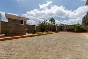 5bdrm House in Thika CBD for sale