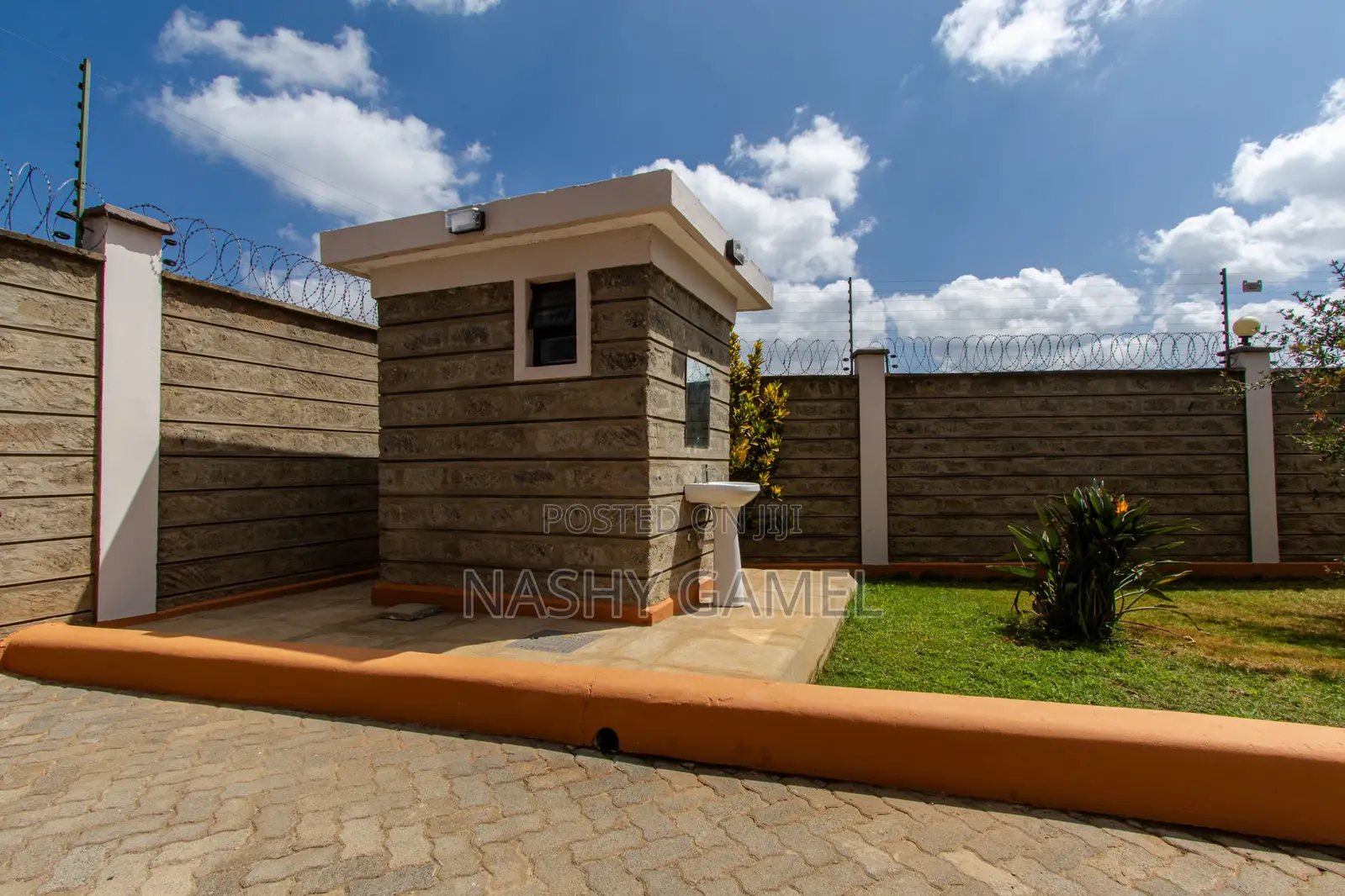 5bdrm House in Thika CBD for sale
