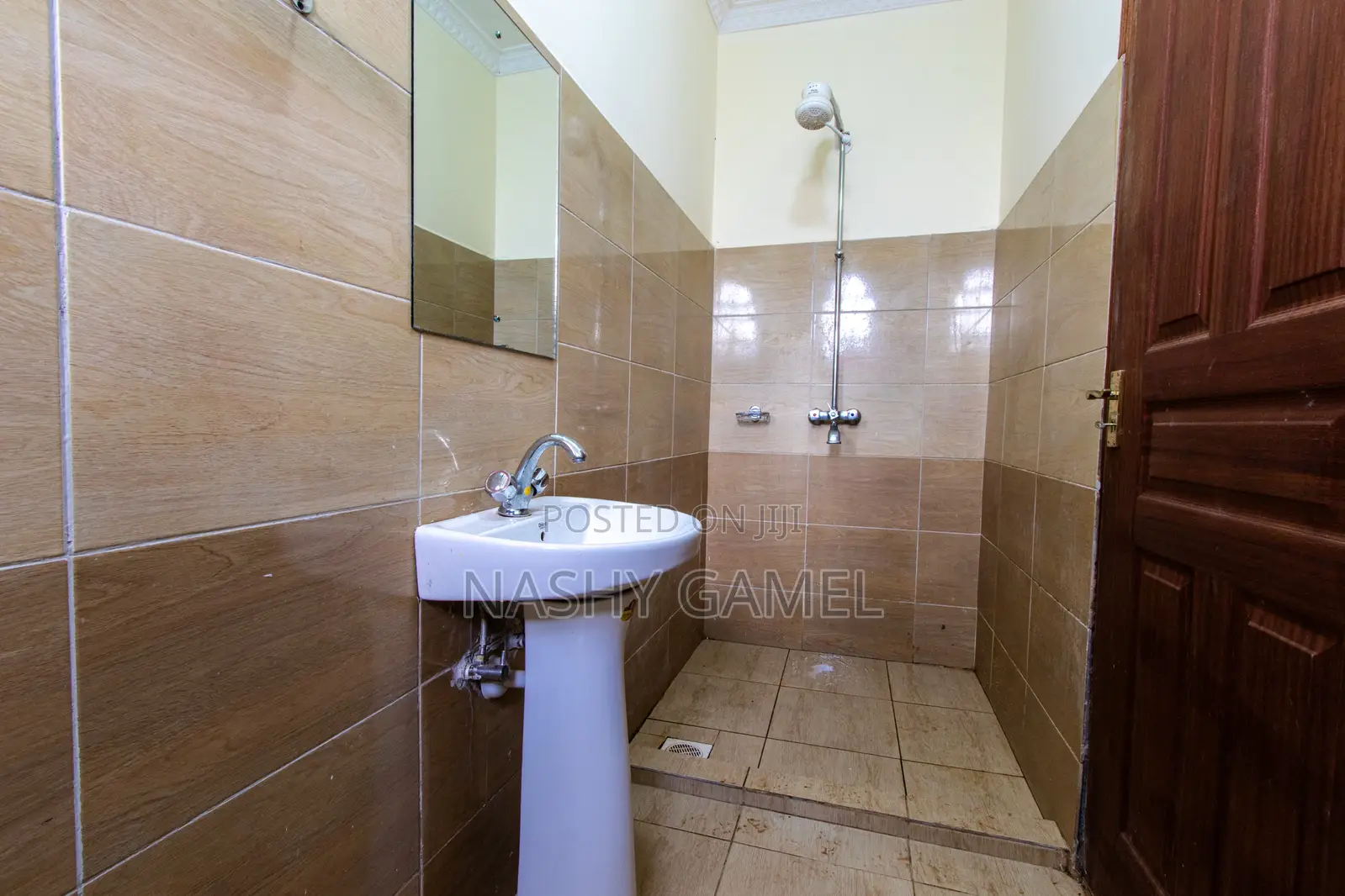 5bdrm House in Thika CBD for sale