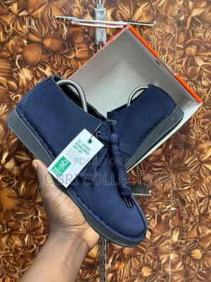 Clarks Originals Desert Trek Sneakers
