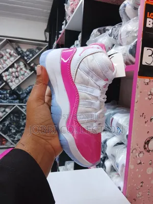 Air Jordan 11 Pink White Kids Sneakers