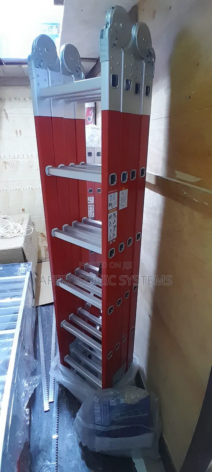 4 by 6 (24ft / 7M ) Multipurpose Fibreglass Ladder
