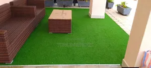 Open Garden Green Artificial Lawn Grass Carpets Installation