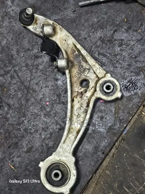 Control Arm Nissan Fuga (Jno)
