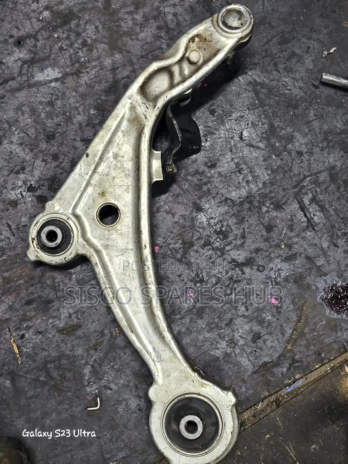 Control Arm Nissan Fuga (Jno)