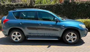 Toyota RAV4 2.0 4x4 2006 Blue