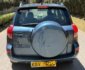 Toyota RAV4 2.0 4x4 2006 Blue