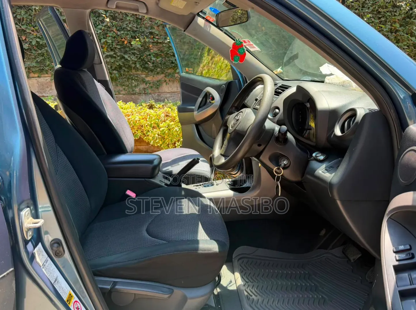 Toyota RAV4 2.0 4x4 2006 Blue