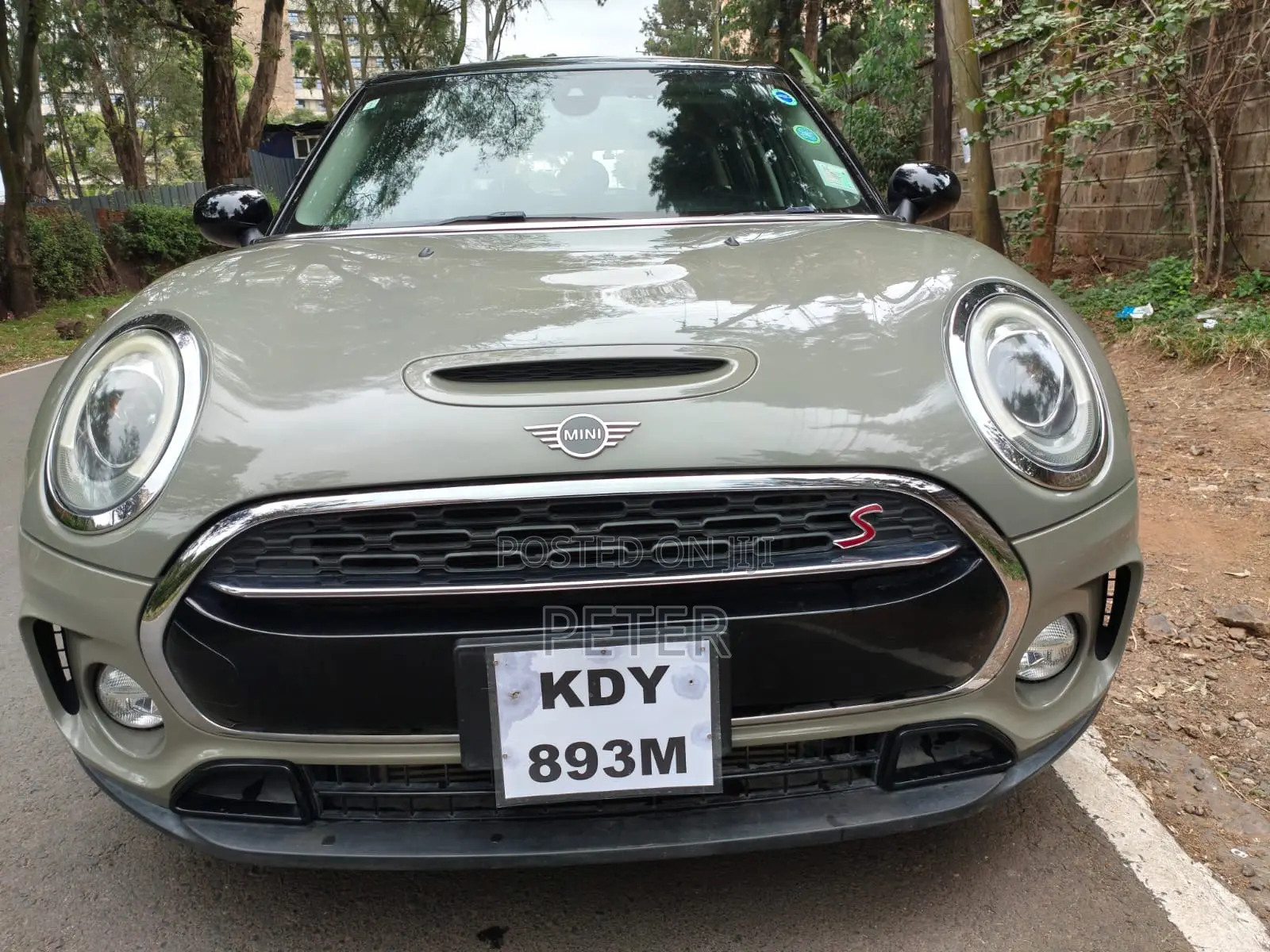 Mini Clubman 2019 Gray