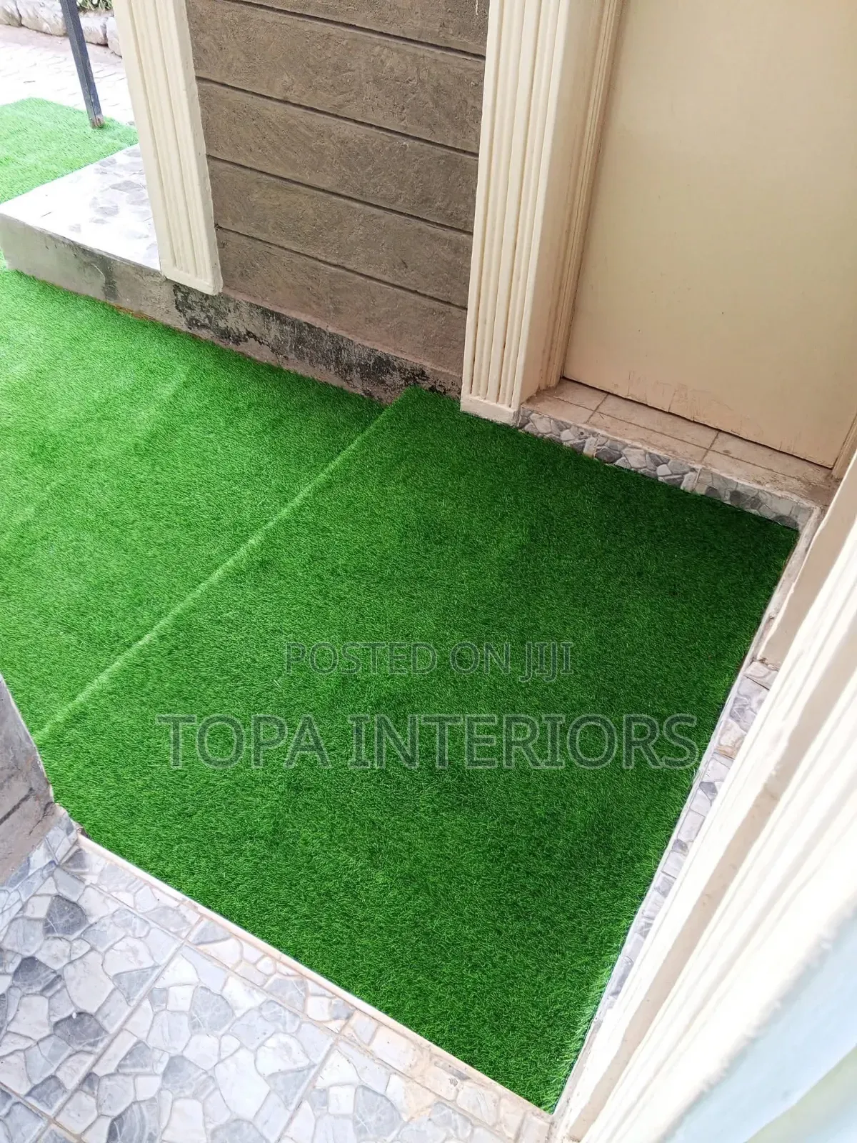 25mm Durable Outdoor Grass Carpets for All Weather Conditions
