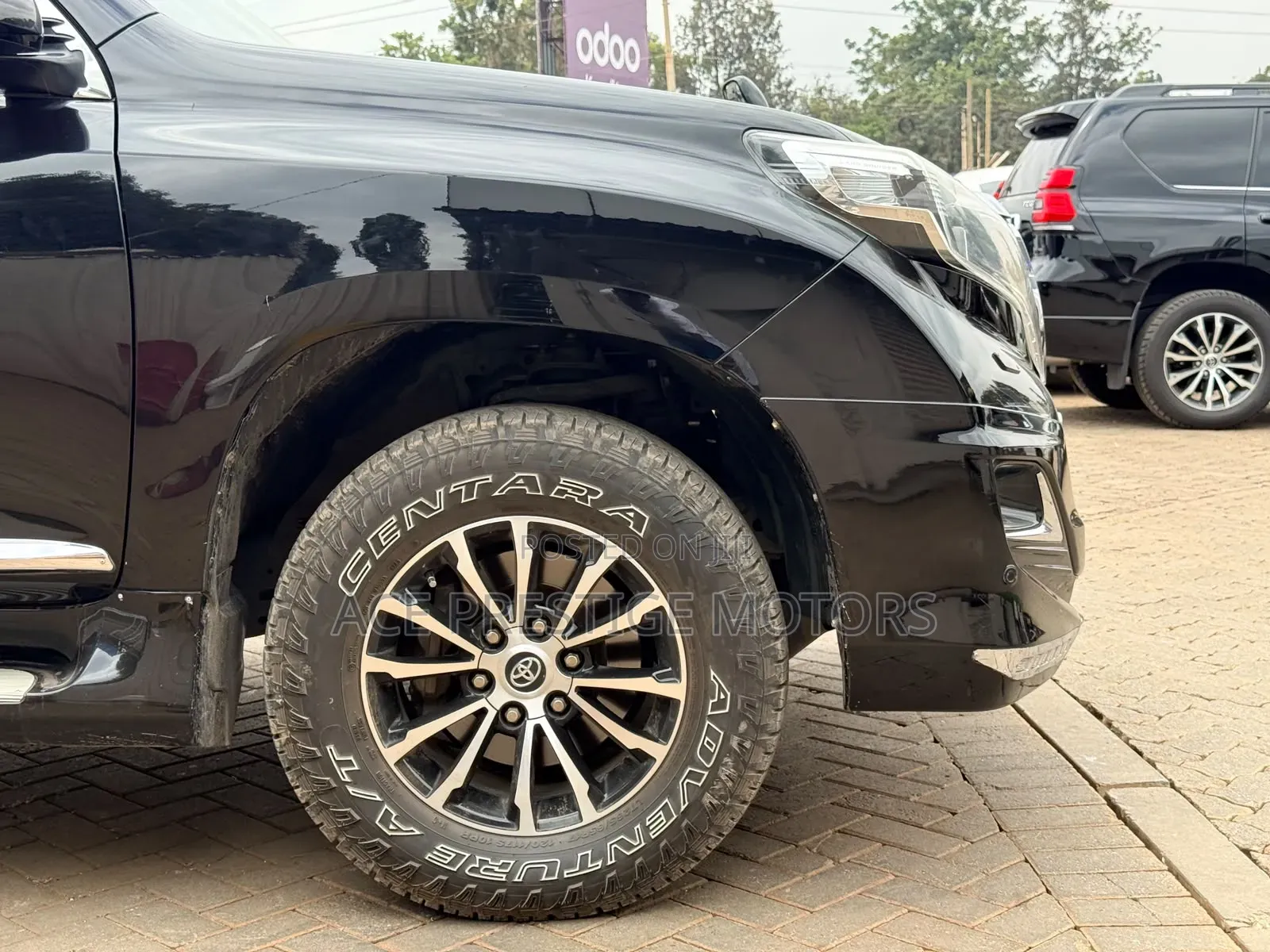 Toyota Land Cruiser Prado 2018 Black