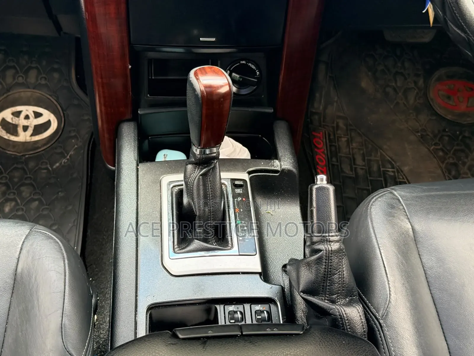 Toyota Land Cruiser Prado 2018 Black