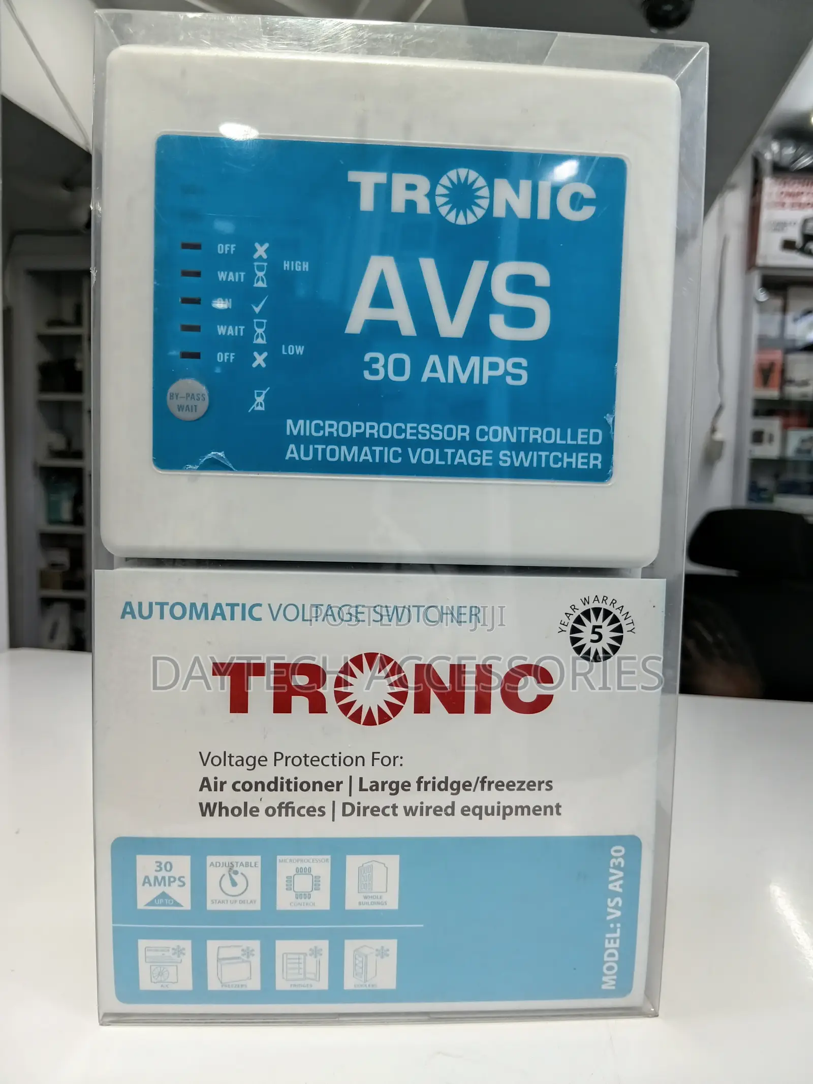 The Tronic AVS 30 Amps Automatic Voltage Switcher