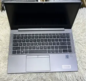 Laptop HP ZBook Firefly 14 G7 16GB Intel Core i7 SSD 256GB