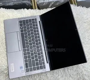 Laptop HP ZBook Firefly 14 G7 16GB Intel Core i7 SSD 256GB