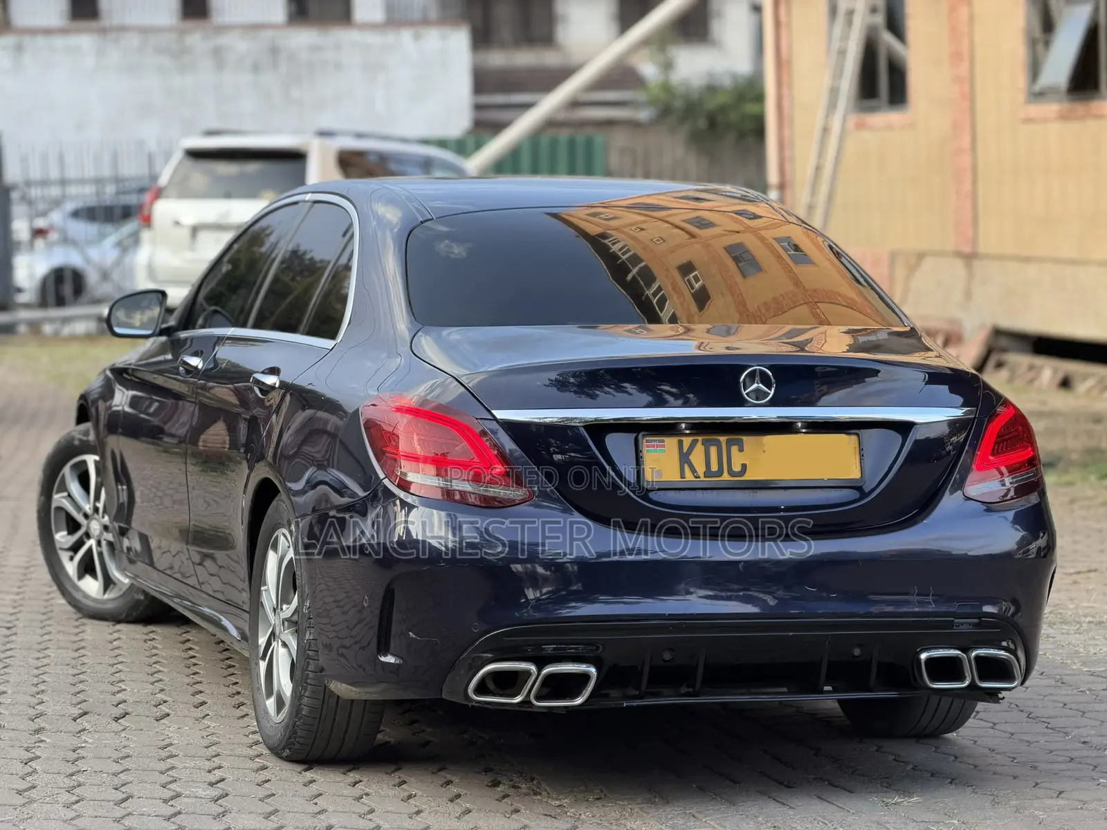 Mercedes-Benz C180 2015 Blue