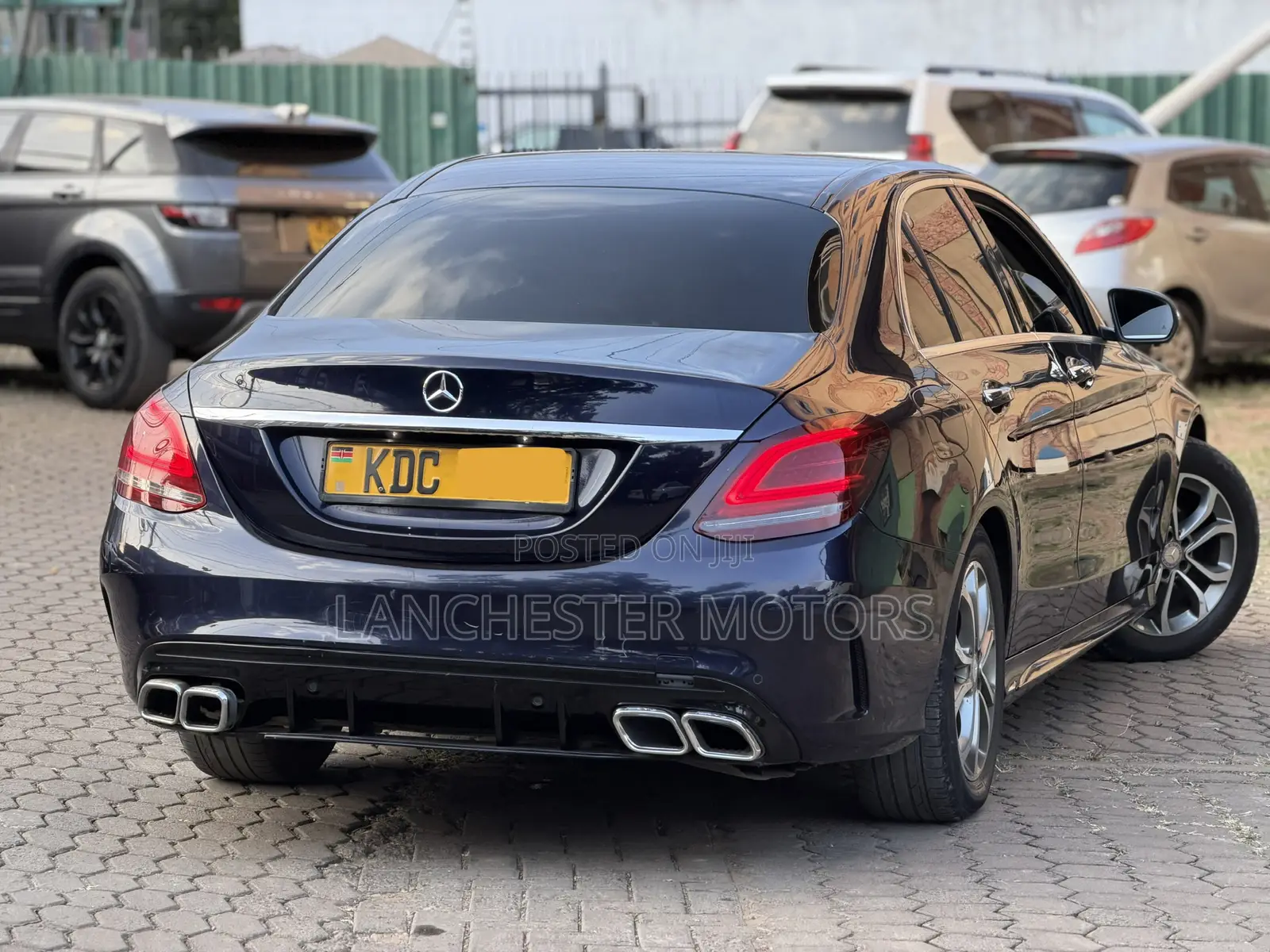 Mercedes-Benz C180 2015 Blue