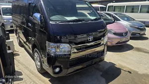 Toyota HiAce 2020 Black