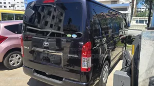 Toyota HiAce 2020 Black