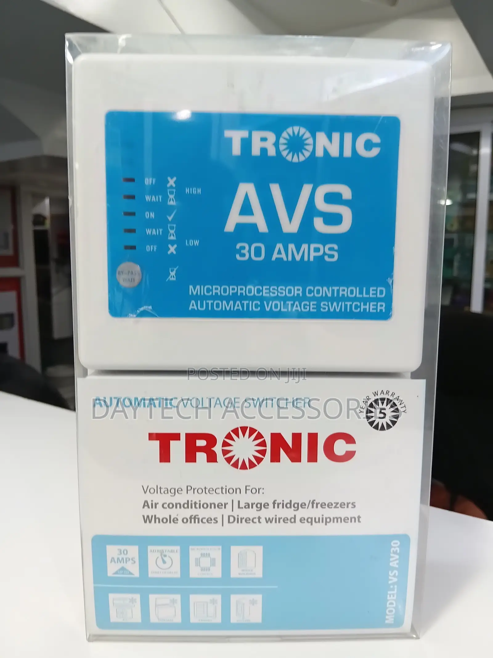 Tronic Automatic Voltage Switcher (AVS 30)