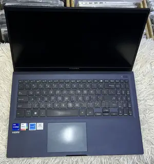 Laptop Asus ExpertBook B1 16GB Intel Core i7 SSD 512GB