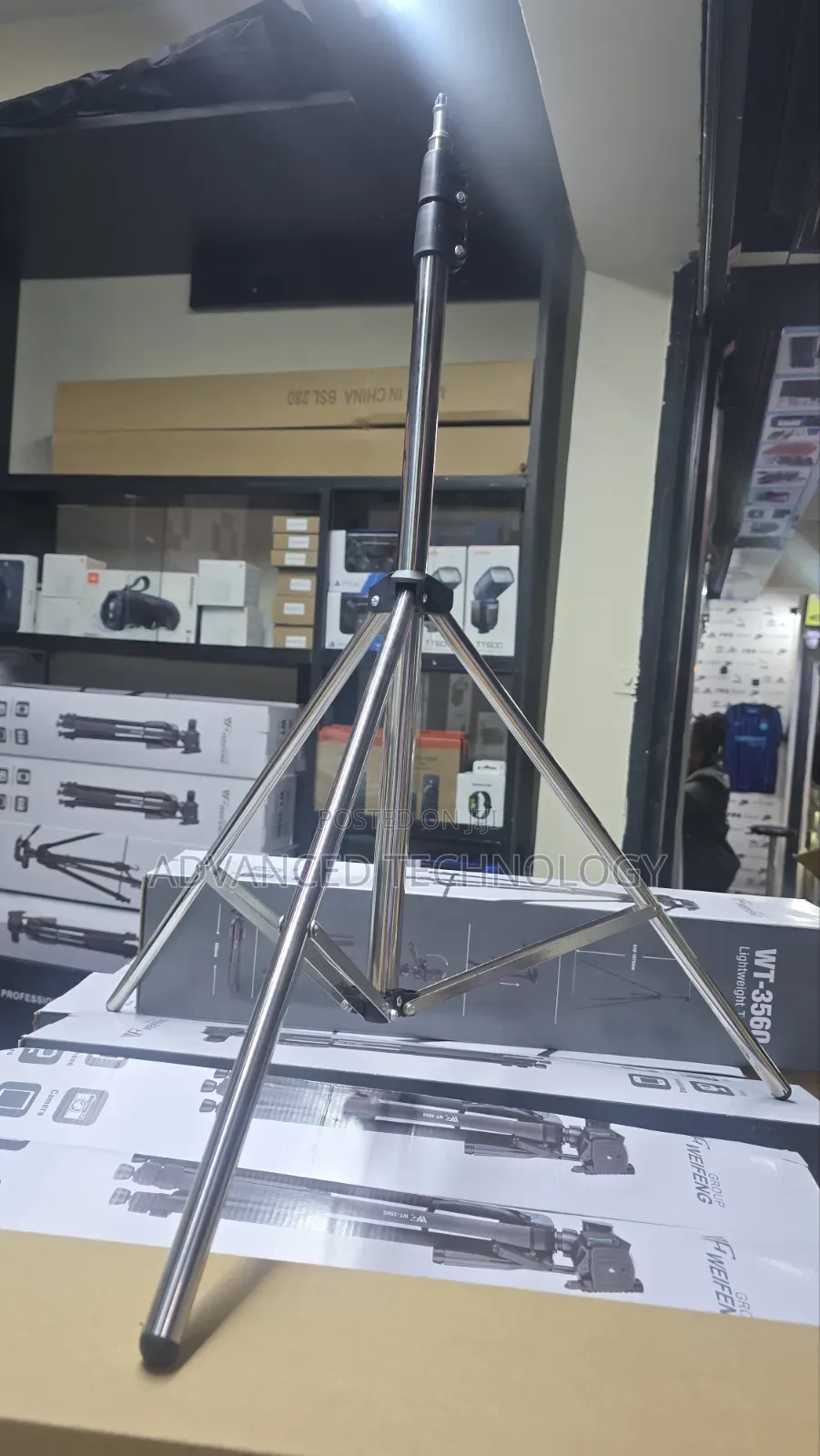 Medium Silver Light Stand 2.1m