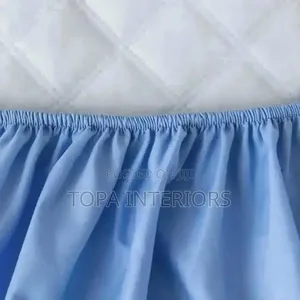 Premium Blue Waterproof Mattress Protectors With Fitted Edges