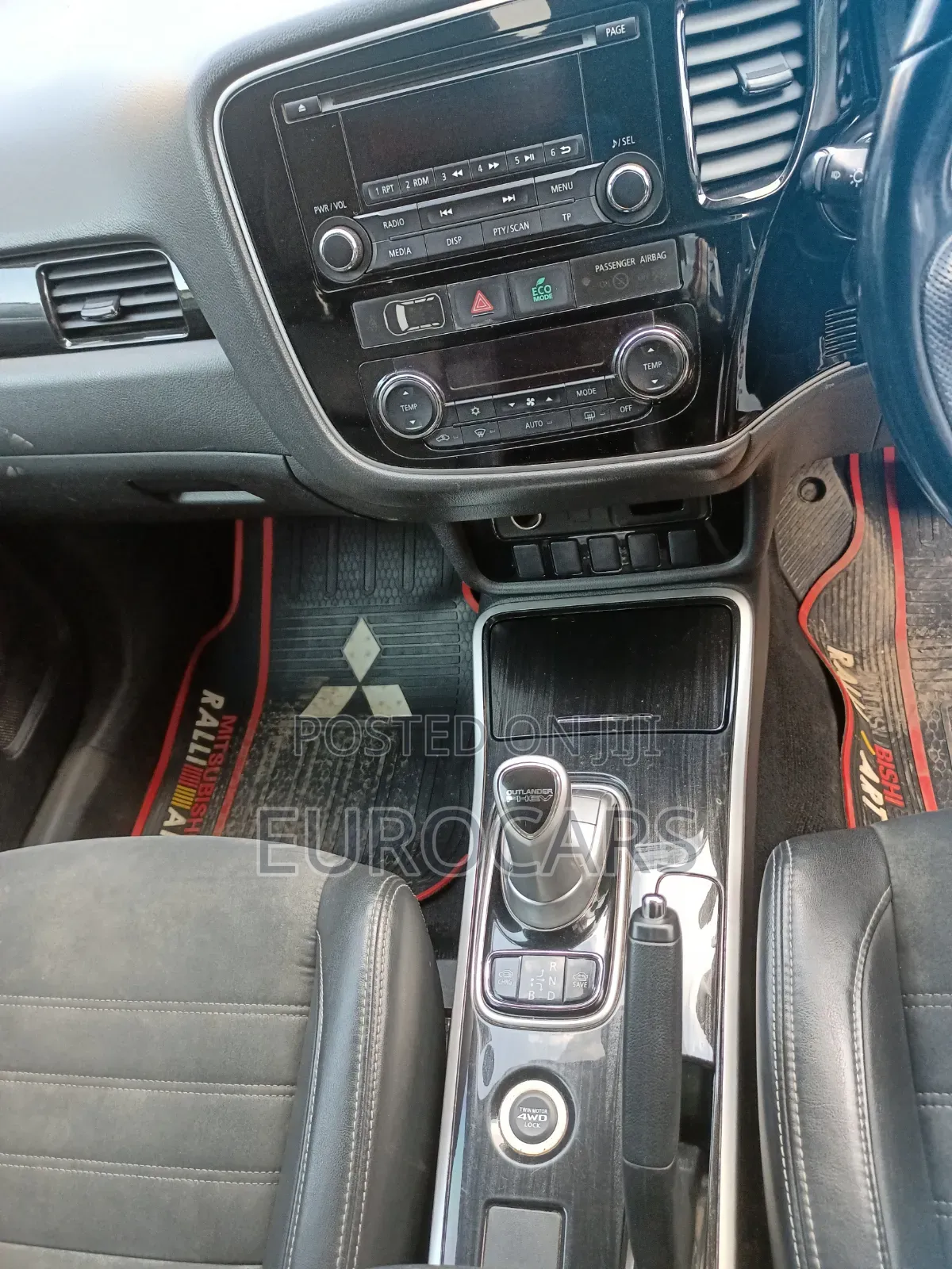 Mitsubishi Outlander 2016 Black