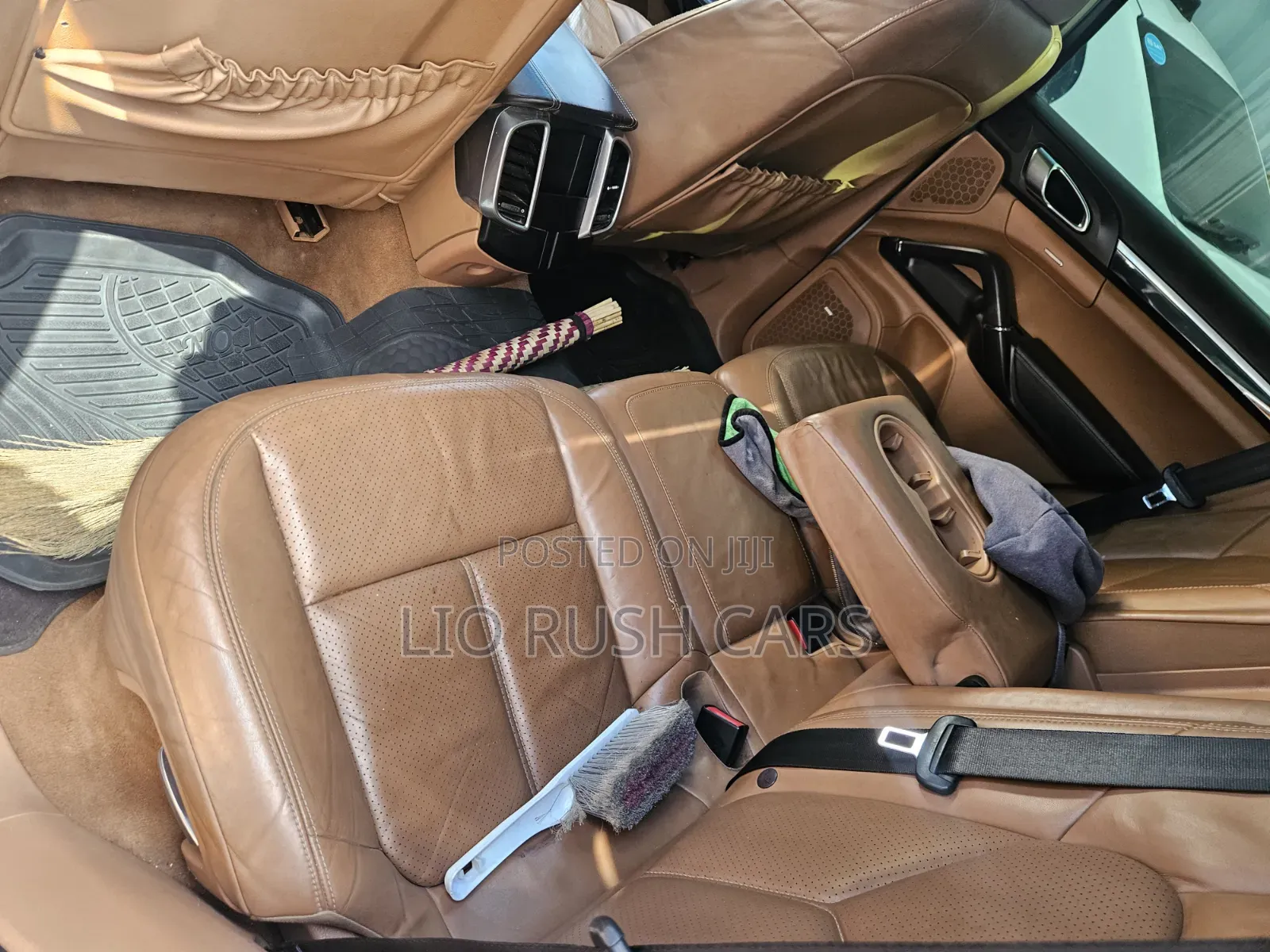 Porsche Cayenne 2016 White