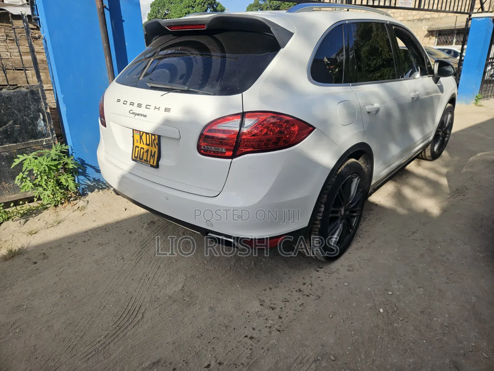 Porsche Cayenne 2016 White