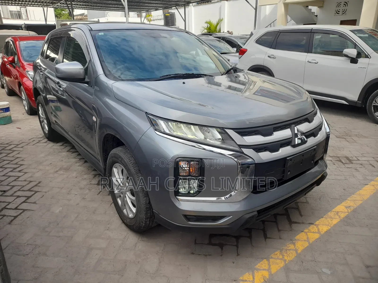 Mitsubishi RVR 2020 Gray