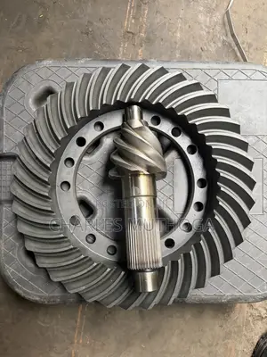 Fuso Fi Crown Wheel and Pinion