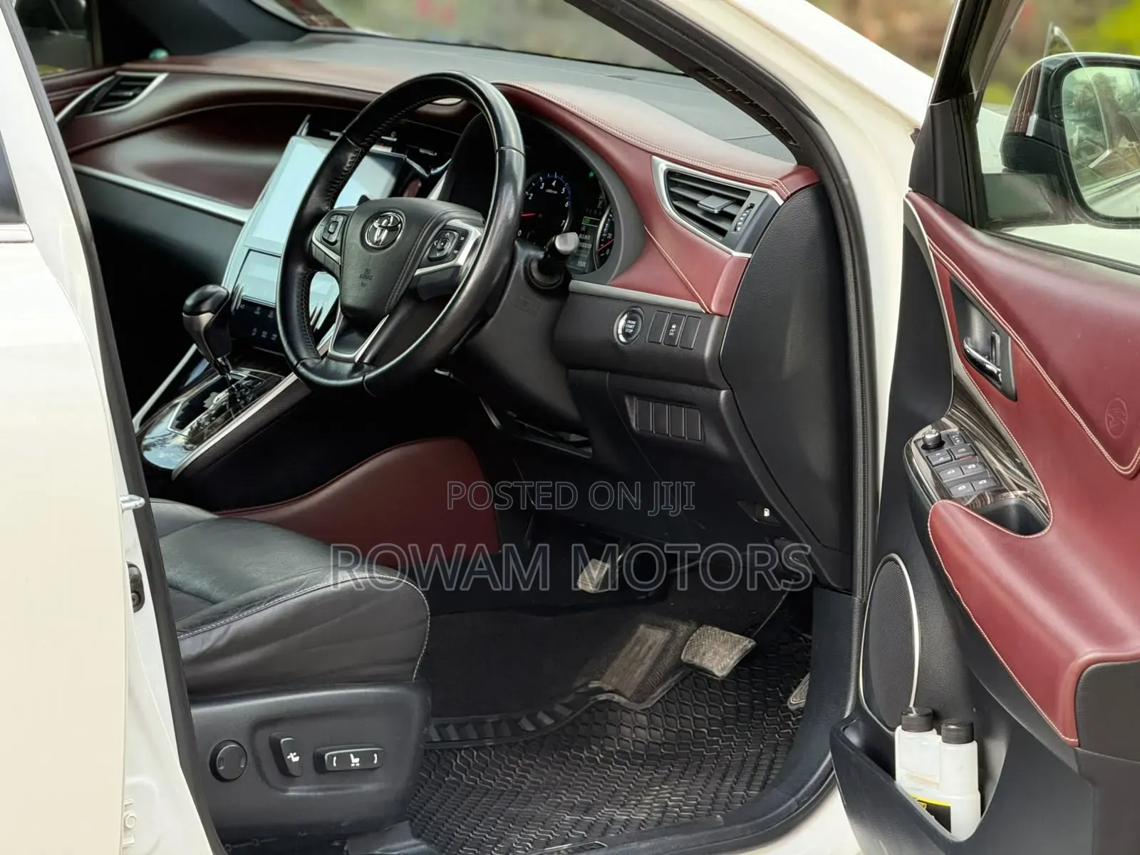 Toyota Harrier 2014 White