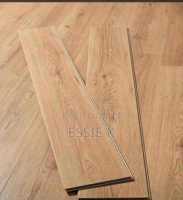 Premium SPC Flooring - Wood Aesthetics