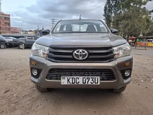 Toyota Hilux 2021 Gray