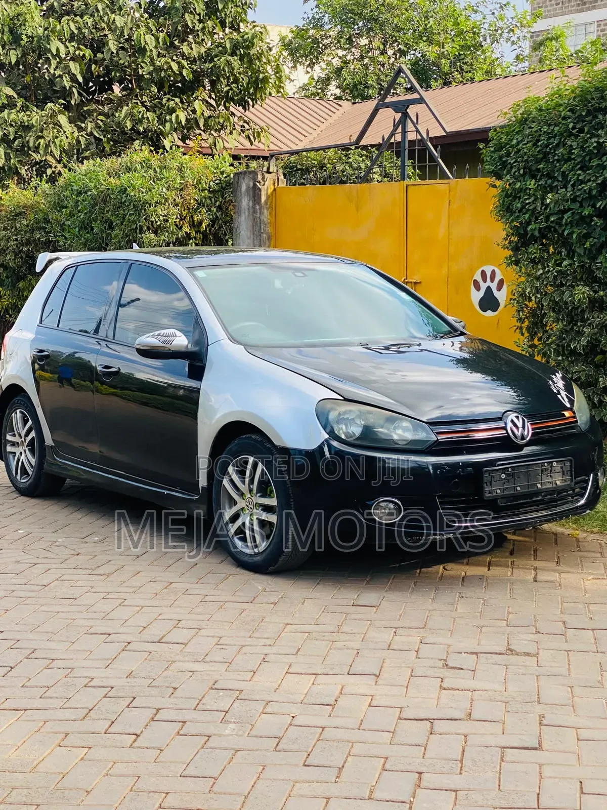 Volkswagen Golf 2011 Black