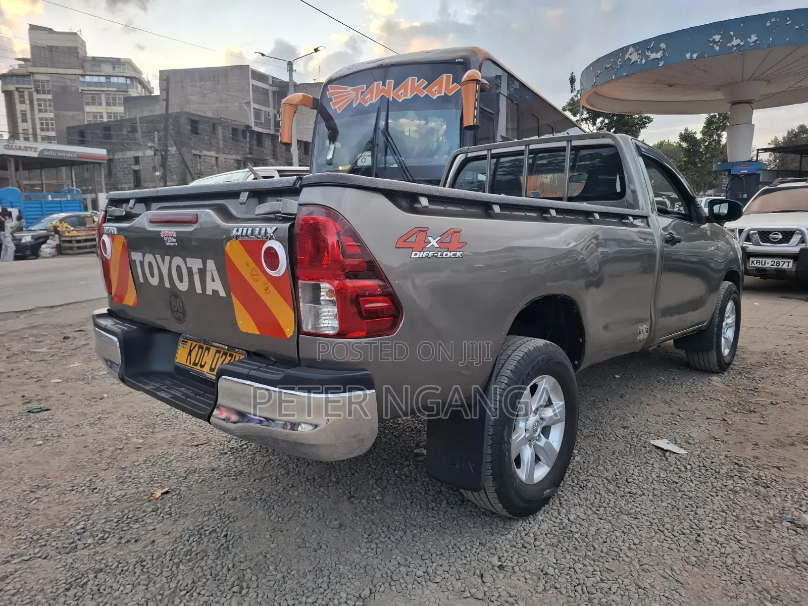 Toyota Hilux 2021 Gray