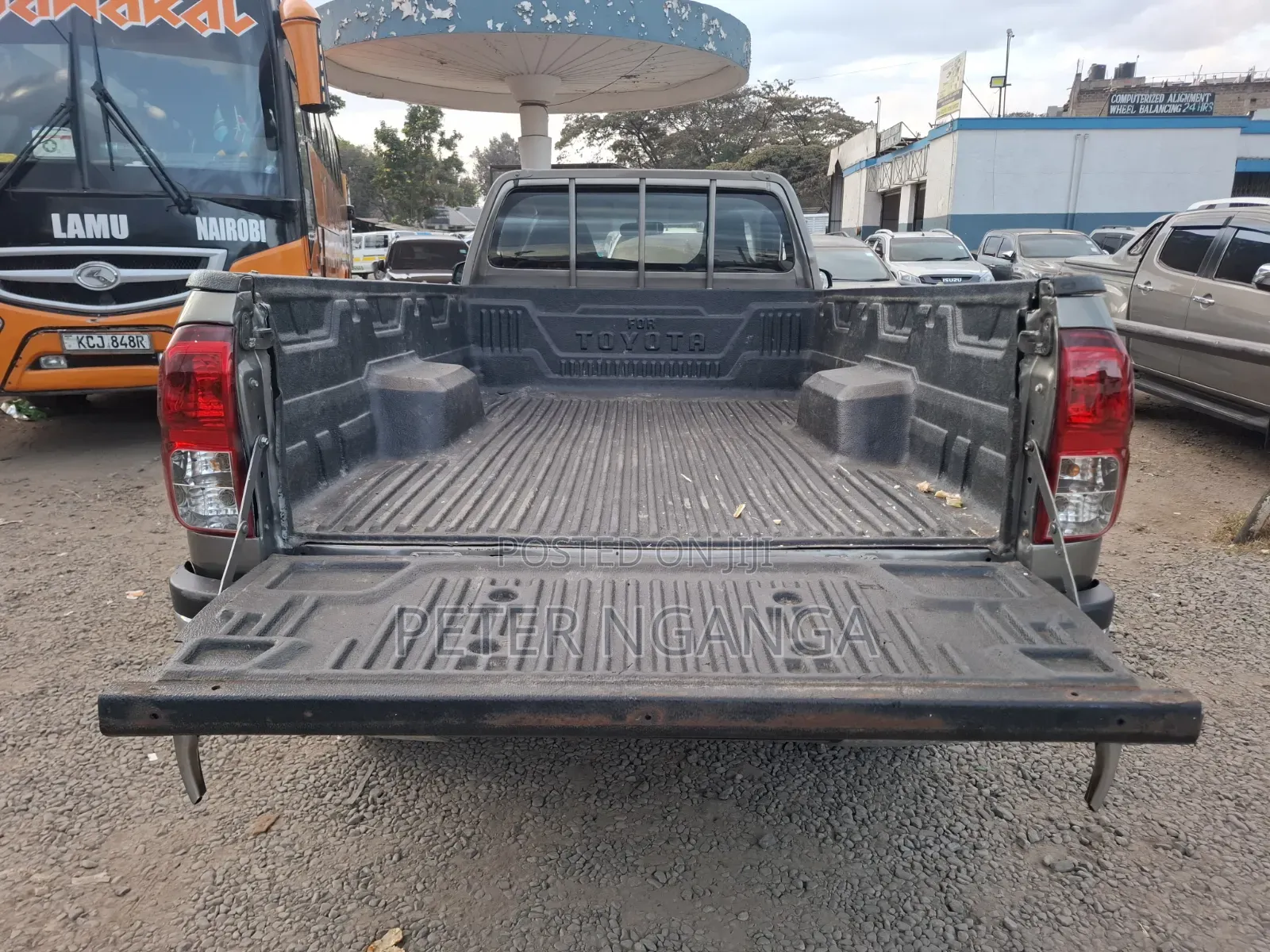 Toyota Hilux 2021 Gray