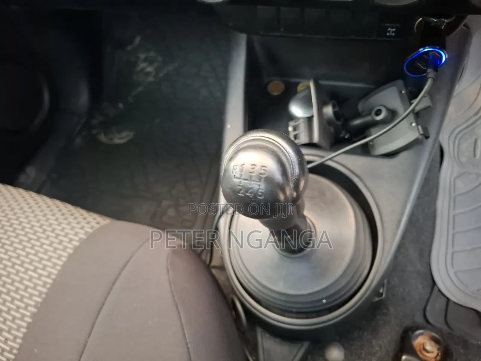 Toyota Hilux 2021 Gray