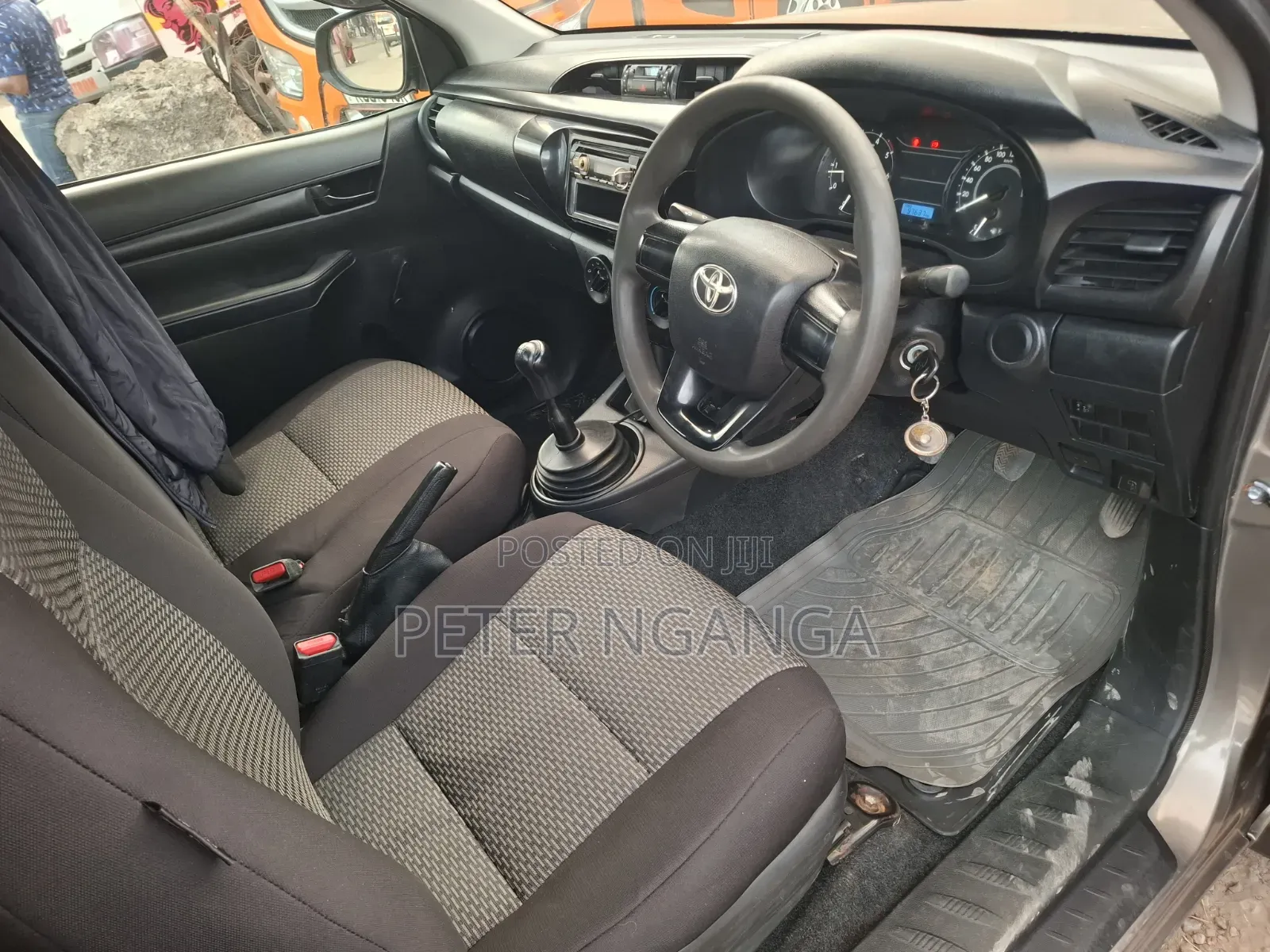 Toyota Hilux 2021 Gray