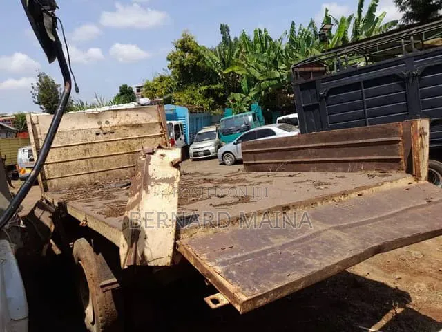 Hino 500 Dump Salvage