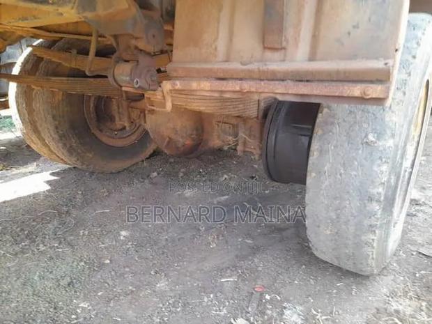 Hino 500 Dump Salvage - thumbnail 8