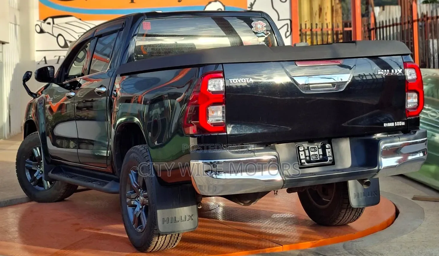 Toyota Hilux 2020 Black